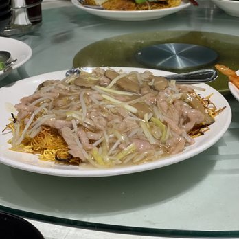 Sam Woo BBQ - Chicken Chow Mein - Cantonese Near Me - Rosemead, California Sam Woo BBQ - Chicken Chow Mein - Cantonese Near Me - Rosemead, California