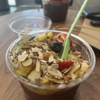 Juice n' Bowls - Açaí Build Your Own Bowl - Juice Bars & Smoothies Near Me - Montclair, California Juice n' Bowls - Açaí Build Your Own Bowl - Juice Bars & Smoothies Near Me - Montclair, California