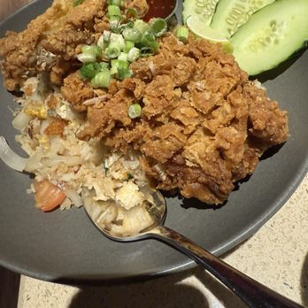 Khao Hom - Fried Chicken Over Fried Rice - Thai Near Me - Hayward, California