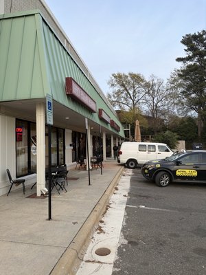 Terminal 8 Raleigh TERMINAL 8 BAR LOUNGE - Updated June 2026 - 13 Photos - 2109 Avent ...