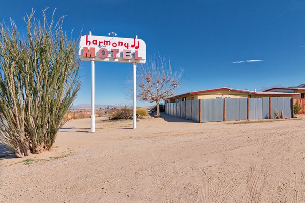 Harmony Motel by null