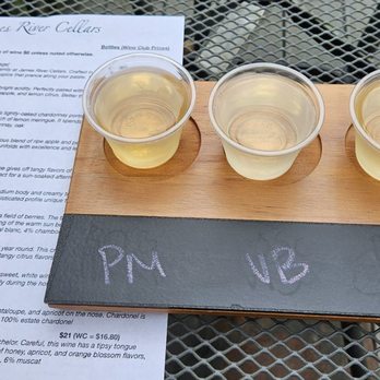 James River Cellars Winery - White tasting and notes - Wineries Near Me - Glen Allen, Virginia James River Cellars Winery - White tasting and notes - Wineries Near Me - Glen Allen, Virginia