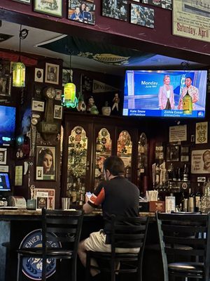 Clancy's Irish Pub by null