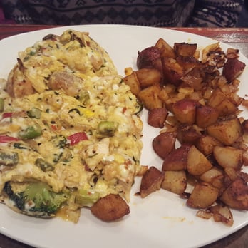 Katie's Kitchen - Chicken scrambler - Breakfast & Brunch Near Me - Des Plaines, Illinois
