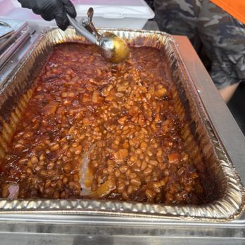Lucky Nickel BBQ - Okay I mix up my own Baked Beans at home Adam is putting me to shame. - Food Trucks Near Me - Clarksburg, Ohio