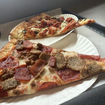 Golden Grain Pizza - Pizza Near Me - Rensselaer, New York Golden Grain Pizza - Pizza Near Me - Rensselaer, New York