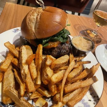 Monarch Restaurant - Monarch burger - Steakhouses Near Me - Omaha, Nebraska Monarch Restaurant - Monarch burger - Steakhouses Near Me - Omaha, Nebraska