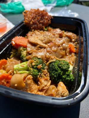 Rachawadee Thai Cafe by null