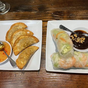 Thailicious - A3 Crab Wontons (4pc) A2 Fresh Basil Roll (2pc) - Thai Near Me - Charleston, South Carolina Thailicious - A3 Crab Wontons (4pc) A2 Fresh Basil Roll (2pc) - Thai Near Me - Charleston, South Carolina
