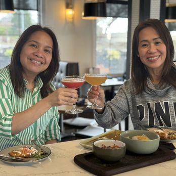 Junior Restaurant - Happy hour! - Lounges Near Me - Roseville, California Junior Restaurant - Happy hour! - Lounges Near Me - Roseville, California