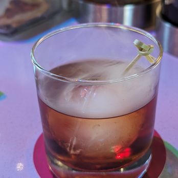 WXYZ bar - Really good Smoked Old Fashioned made by Kristina! - Cocktail Bars Near Me - Henderson, Nevada WXYZ bar - Really good Smoked Old Fashioned made by Kristina! - Cocktail Bars Near Me - Henderson, Nevada