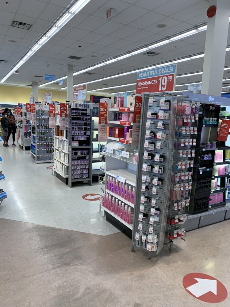 SHOPPERS DRUG MART Updated May 2024 11 Photos & 22 Reviews 125