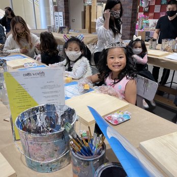 Corks N Crafts - Paint & Sip Near Me - Las Vegas, Nevada
