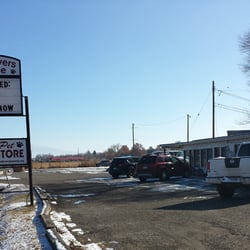 Grand Rivers Humane Save A Pet Thrift Store - Exterior