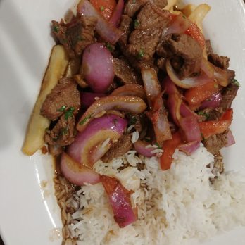 Mi Perú Peruvian Cuisine - Lomo Saltado! i couldnt wait to dig in before the pic! - Peruvian Near Me - Durham, North Carolina Mi Perú Peruvian Cuisine - Lomo Saltado! i couldnt wait to dig in before the pic! - Peruvian Near Me - Durham, North Carolina