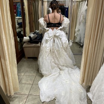 Hem and Her Bridal - Sewing & Alterations Near Me - Tucson, Arizona