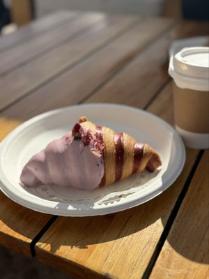 Paris En Rose Bakery & Cafe by null