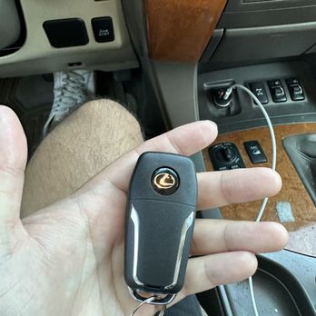 Express Auto Locksmith - Keys & Locksmiths Near Me - Ontario, California Express Auto Locksmith - Keys & Locksmiths Near Me - Ontario, California