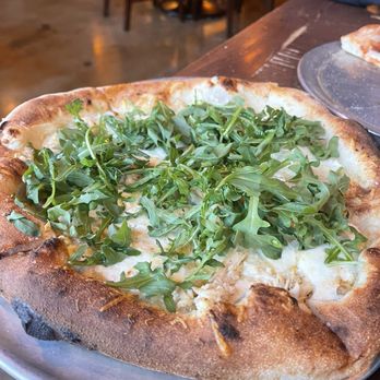Pizzeria Seven Twelve - Pizza Near Me - Orem, Utah
