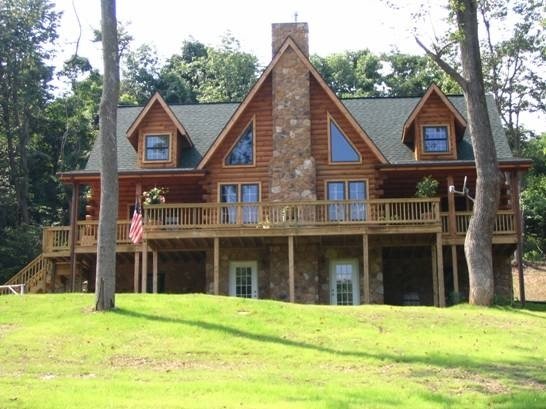 Slide of Hartland Construction