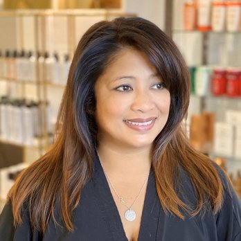 Gold Coast Salon - Felt pampered and catered to when I walked in and left feeling fabulous and glamorous. Highly recommend Gold Coast Salon. - Hair Salons Near Me - Chicago, Illinois Gold Coast Salon - Felt pampered and catered to when I walked in and left feeling fabulous and glamorous. Highly recommend Gold Coast Salon. - Hair Salons Near Me - Chicago, Illinois