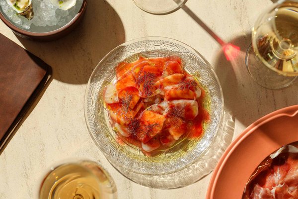 Folia Bar & Kitchen by null