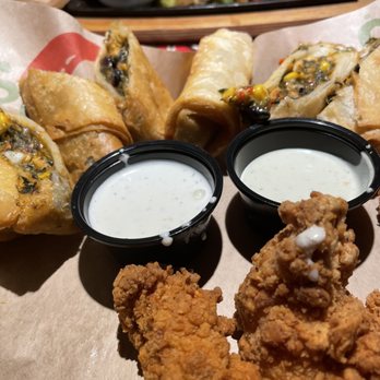 Chili's - Southwest Southwestern Eggrolls, chicken crispers - American Near Me - Florence, Kentucky