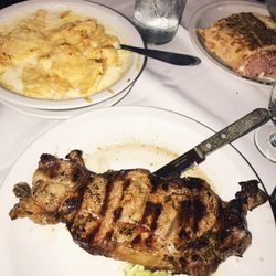 Los Inmortales - Mini bife con guarnición de papas a la crema!! Combinación abundante, económica y exquisita!!