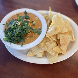 Madam Mam's - Thai Coco Queso