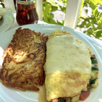 Noe's Cafe - Molly's Omelette - Coffee & Tea Near Me - Santa Barbara, California Noe's Cafe - Molly's Omelette - Coffee & Tea Near Me - Santa Barbara, California