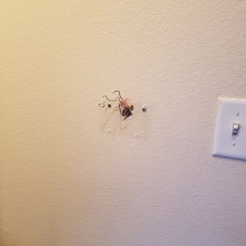 Alight Norman - Lack of thermostat at move-in, in May - University Housing Near Me - Norman, Oklahoma