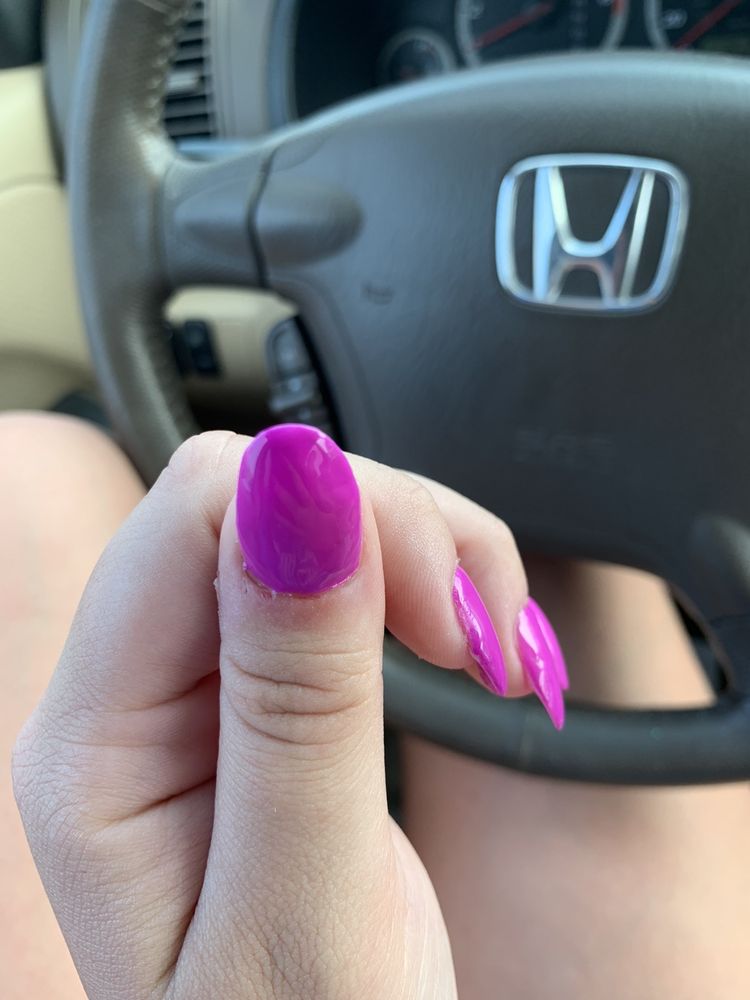 HOLLYWOOD NAILS Updated September 2024 20 Reviews 4314 Milan Rd