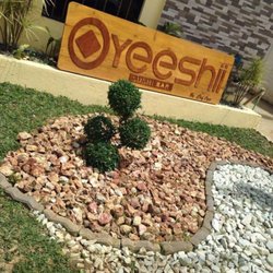 Oyeeshii Sushi Bar