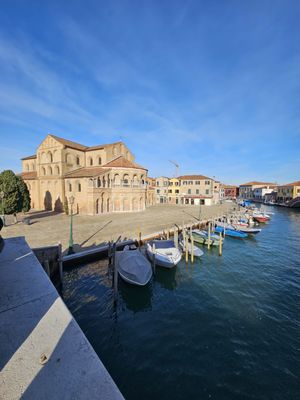 Basilica dei Santi Maria e Donato by null