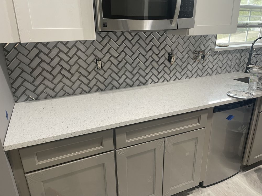 Slide of The Building Bee