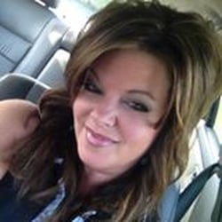 Beauty Bar - Laura Broyles-Beauty Bar Senior Stylist