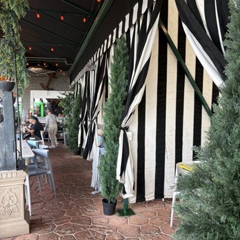 The Dead Fish - Patio cabanas - Seafood Near Me - Crockett, California