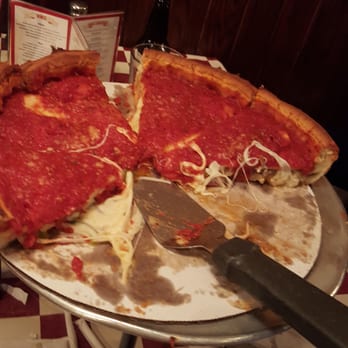 Giordano's - Half pepperoni and half Chicago style deep dish pizza. Best pizza I've ever had. - Pizza Near Me - Chicago, Illinois Giordano's - Half pepperoni and half Chicago style deep dish pizza. Best pizza I've ever had. - Pizza Near Me - Chicago, Illinois