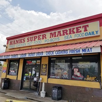 Hanks Supermarket - the front of the store - Beer, Wine & Spirits Near Me - New Orleans, Louisiana
