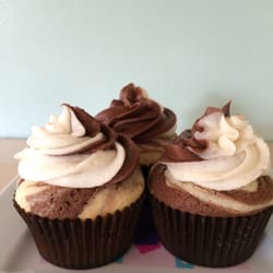 MiGoodies BakeSale - I ordered these custom 'marble' cupcakes from MiGoodiesBakeSale and they were PERFECT and soooooo good to eat! Thank you!