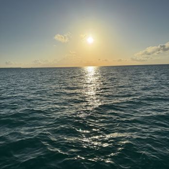 Island Girls Excursions - Sunset - Boat Tours Near Me - Marathon, Florida Island Girls Excursions - Sunset - Boat Tours Near Me - Marathon, Florida
