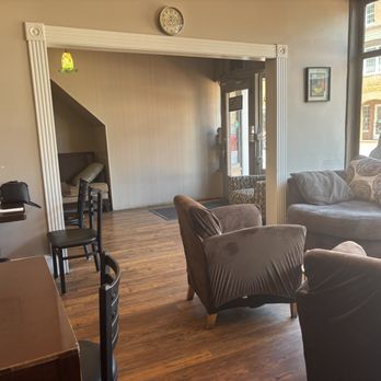 Deja Brew Cafe - Coffee & Tea Near Me - Warrenton, Virginia