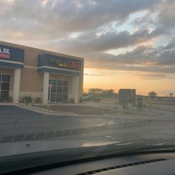 Tropical Smoothie Cafe