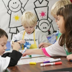 Abrakadoodle Art Education - Doodling during party time!