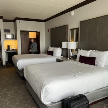 Saint John's Resort - Hotels Near Me - Plymouth, Michigan Saint John's Resort - Hotels Near Me - Plymouth, Michigan