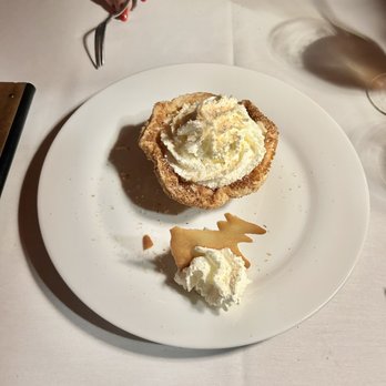 Yellow Dog Cafe - Coconut cream tart outstanding - Seafood Near Me - Malabar, Florida Yellow Dog Cafe - Coconut cream tart outstanding - Seafood Near Me - Malabar, Florida