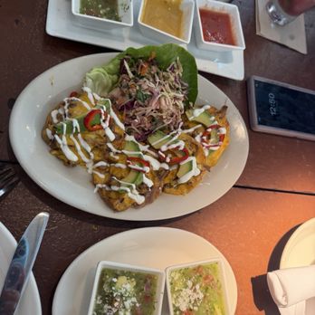 Mesero - Legacy West - Nachos w/brisket - Tex-Mex Near Me - Plano, Texas Mesero - Legacy West - Nachos w/brisket - Tex-Mex Near Me - Plano, Texas