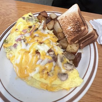 Benetis Breakfast Grill - Breakfast & Brunch Near Me - Durham, North Carolina Benetis Breakfast Grill - Breakfast & Brunch Near Me - Durham, North Carolina
