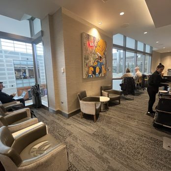Delta Sky Club - Interior - Airport Lounges Near Me - Detroit, Michigan Delta Sky Club - Interior - Airport Lounges Near Me - Detroit, Michigan