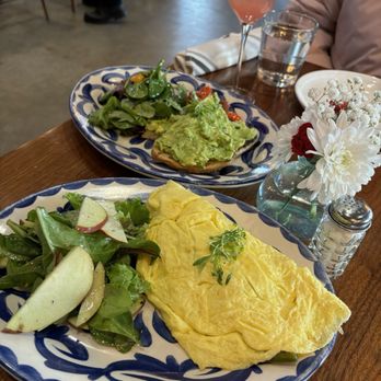 Los Agaves - Shrimp omelette, avocado toast, and watermelon mimosa - Mexican Near Me - Napa, California Los Agaves - Shrimp omelette, avocado toast, and watermelon mimosa - Mexican Near Me - Napa, California